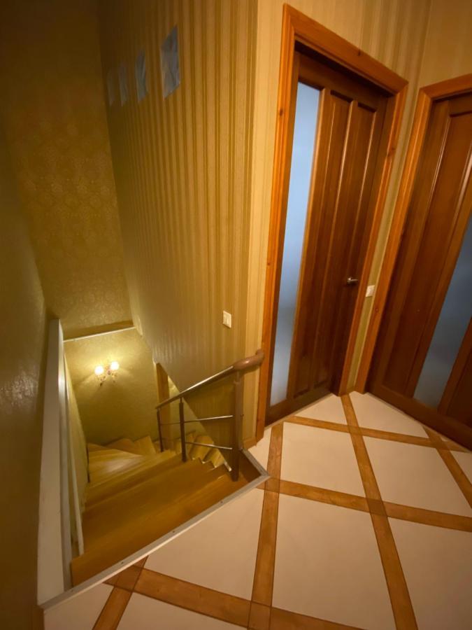 Двухуровневая Квартира На Дерибасовской Odessza Kültér fotó